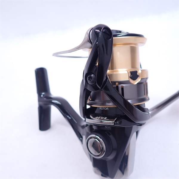 １８カーディフＣＩ４＋Ｃ３０００ＭＨＧ